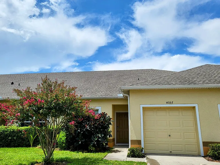 4057 Shade Tree Ln — Photo 1
