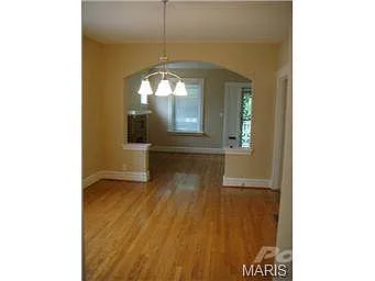 1218 Purdue Ave photo 1