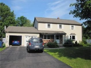 8 Berkshire Cir, Ware, MA 01082