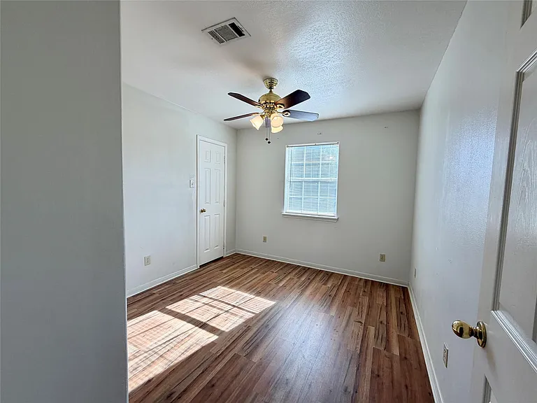 11102 Maize Ln #A — Photo 15