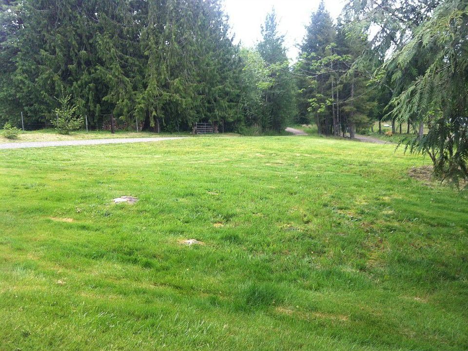 1st image of 208 Bonneville Dr