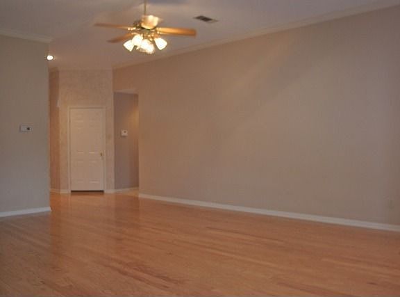3rd image of 2295 Orchid Ln