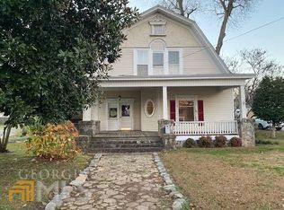 319 N Oliver St, Elberton, GA 30635