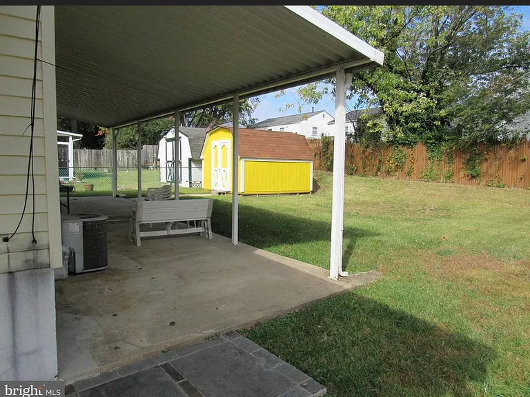 7114 E Cedar St — Photo 3