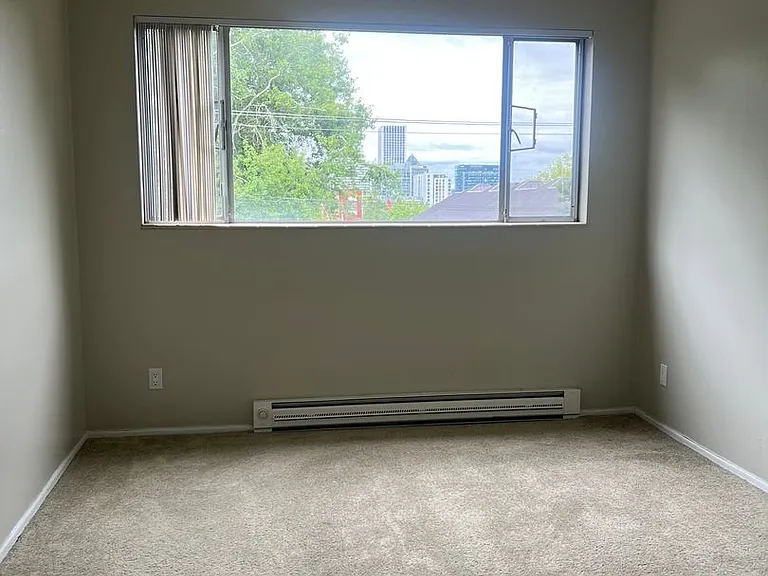 2020 Building — Photo 61