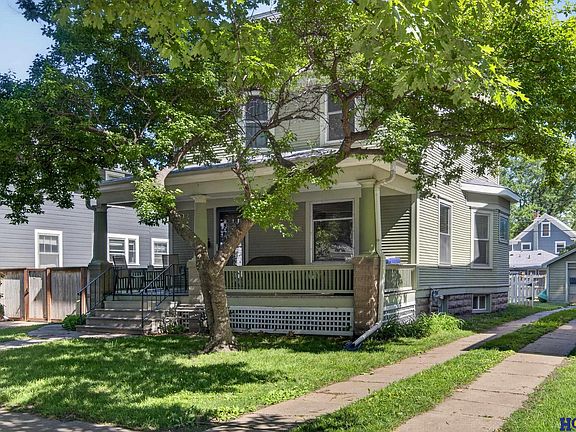 2nd image of 1948 Harwood St