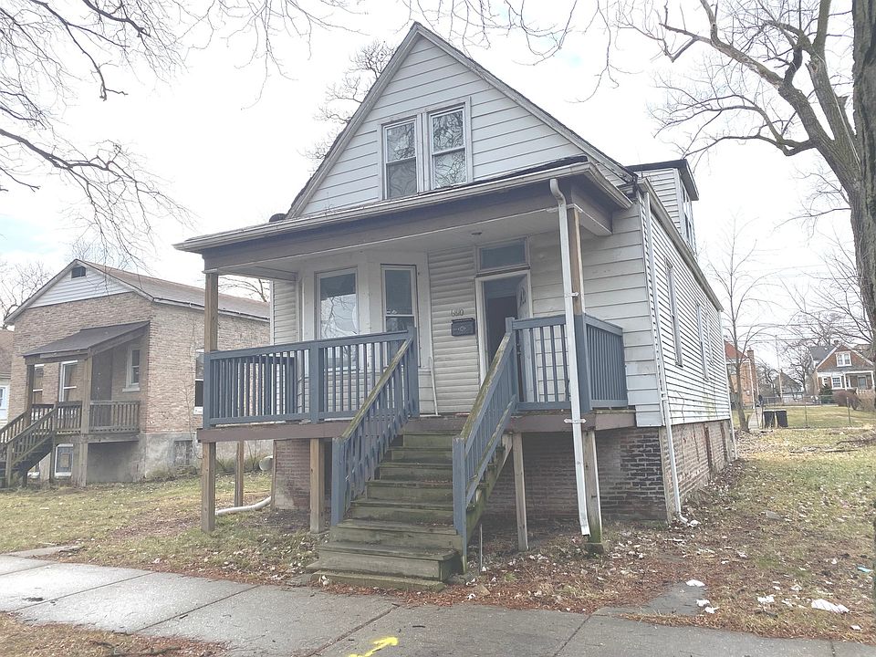 2nd image of 6810 S Ada St