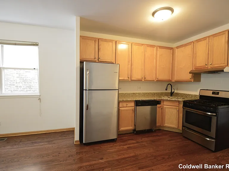 1319 N Campbell Ave #1 — Photo 5