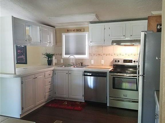 3rd image of 1004 Pease River Dr