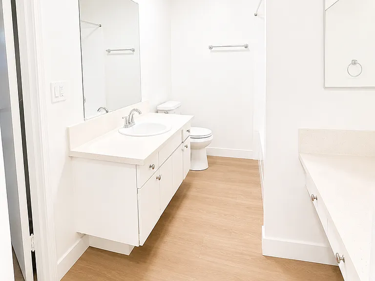 The Heritage Apartments — Photo 7