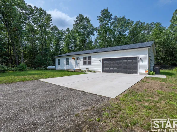 6305 Kedzie Rd, Twin Lake, MI 49457