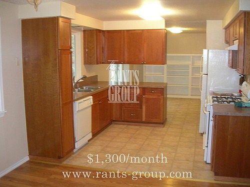 3rd image of 1814 E End St NW