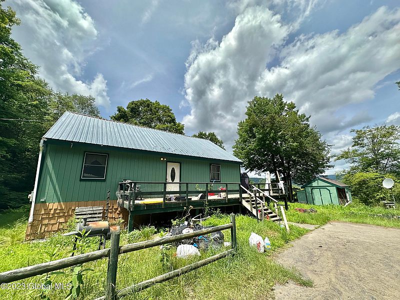 2nd image of 277 Parker Rd