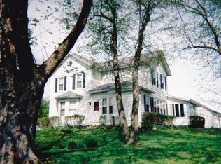 15199 Best Rd, Davis, IL 61019