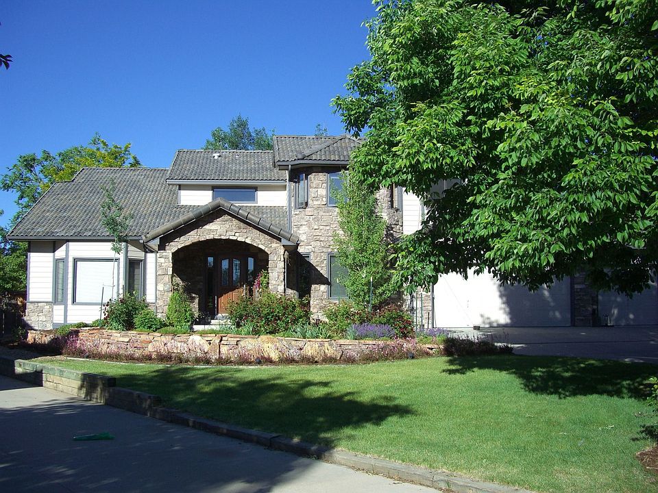 1st image of 554 Manorwood Ln