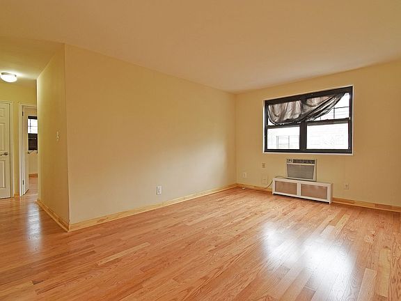 3rd image of 136-15 Jewel Ave #A