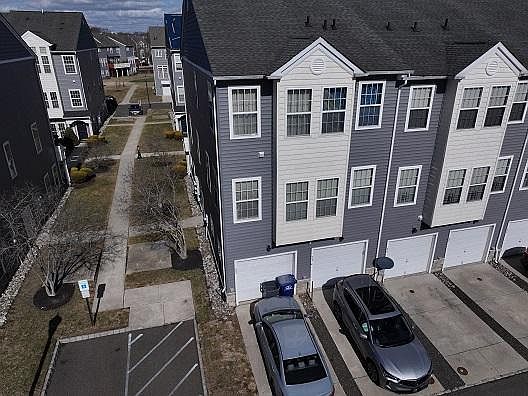 2nd image of 23 Turtle Ct