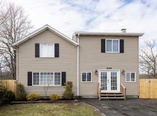 8388 Akron Rd, Lockport, NY 14094