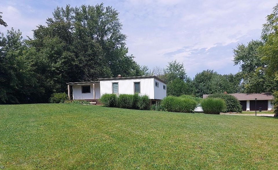 3061 Sandy Lake Rd, Ravenna, OH 44266 Zillow