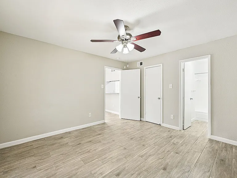 34-print-Woodchase Dr Unit 35-S2603-011