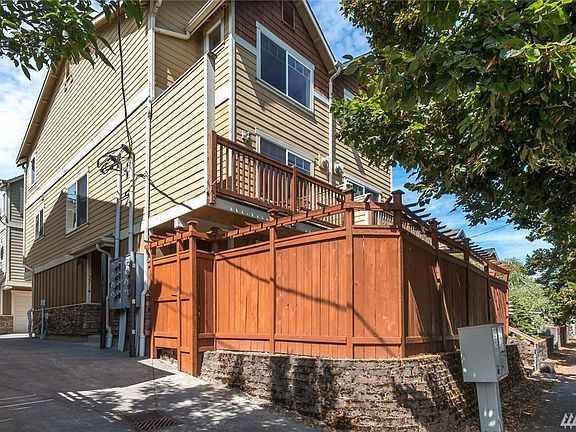 2nd image of 5971B Rainier Ave S