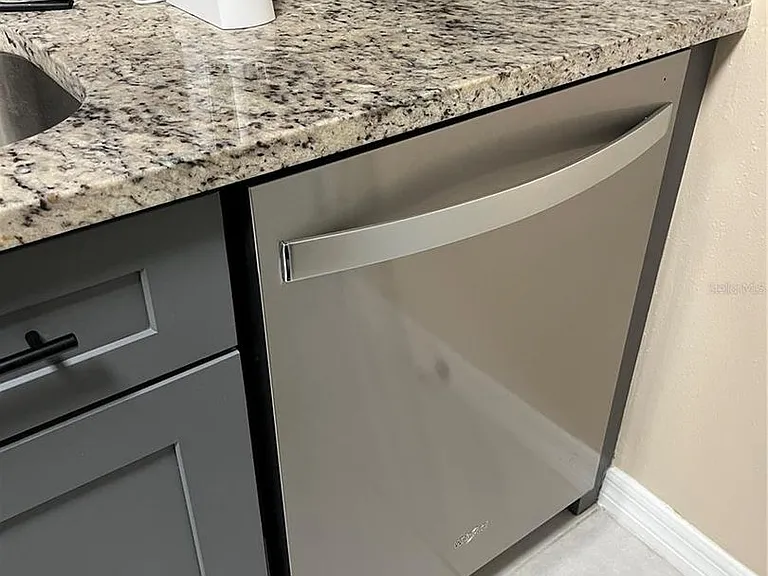 211 Thorn Tree Pl — Photo 9