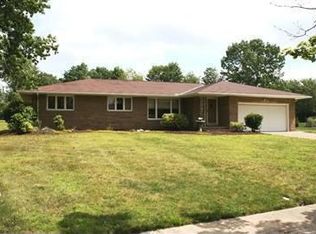 1129 Beaver Ridge Trl, Broadview Heights, OH 44147