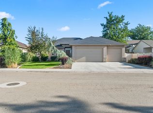 2796 E Rochester Ct, Meridian, ID 83646