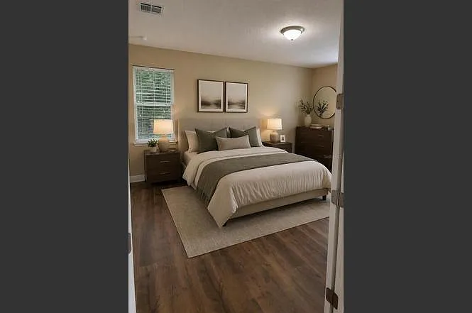 3700 Paradiso Cir — Photo 32