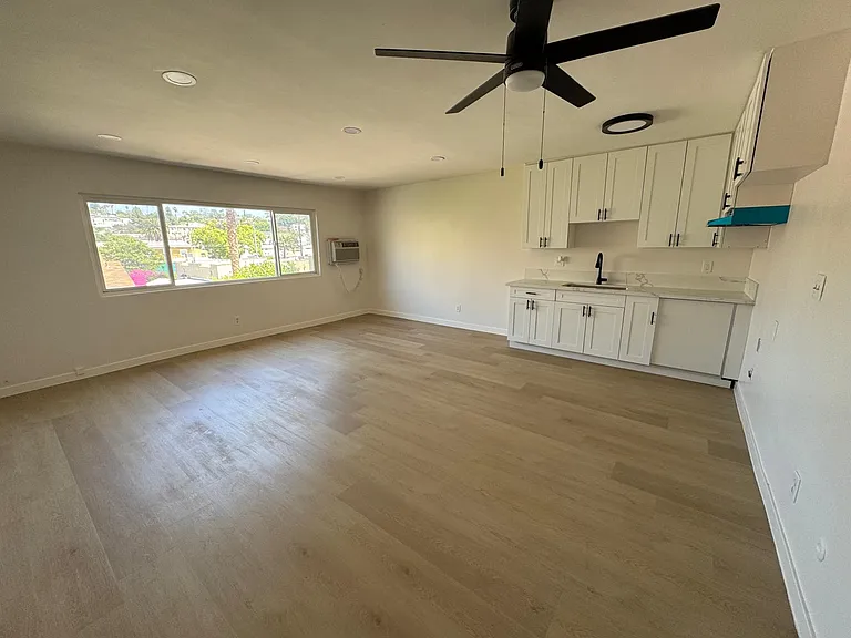 4315 Burns Ave #112 — Photo 12