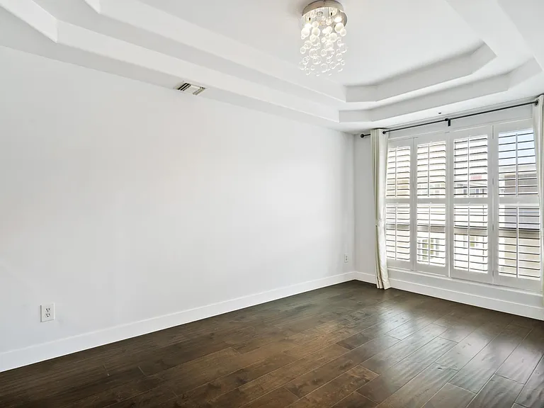 11690 Montana Ave #208 — Photo 16