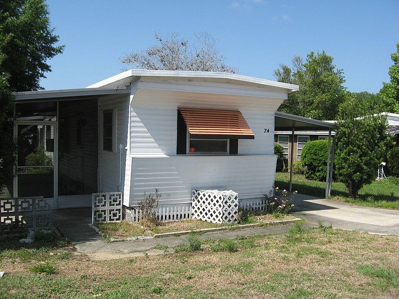 1st image of 74 Cliff Dr