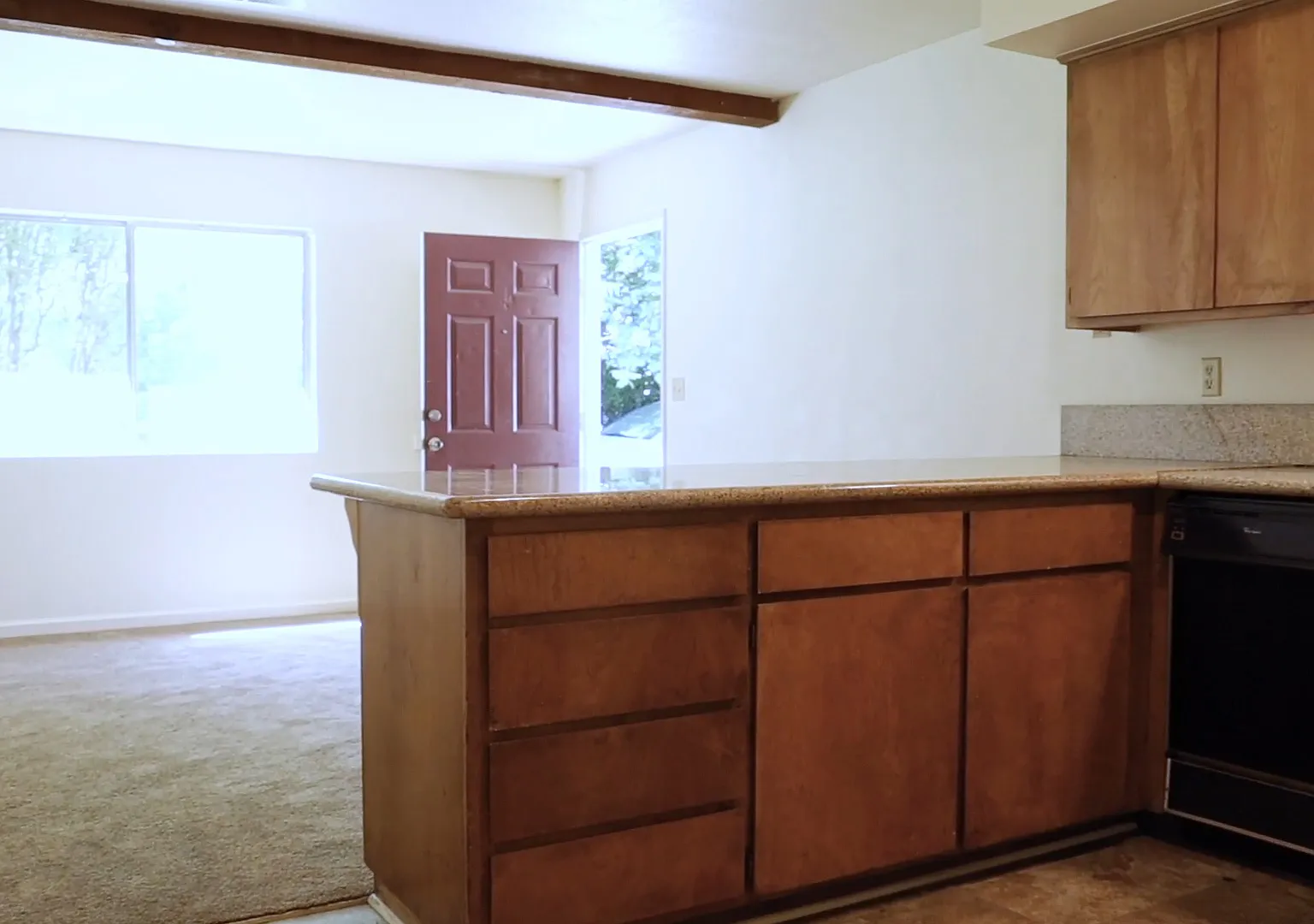 305 Ash Street - 7 — Photo 2