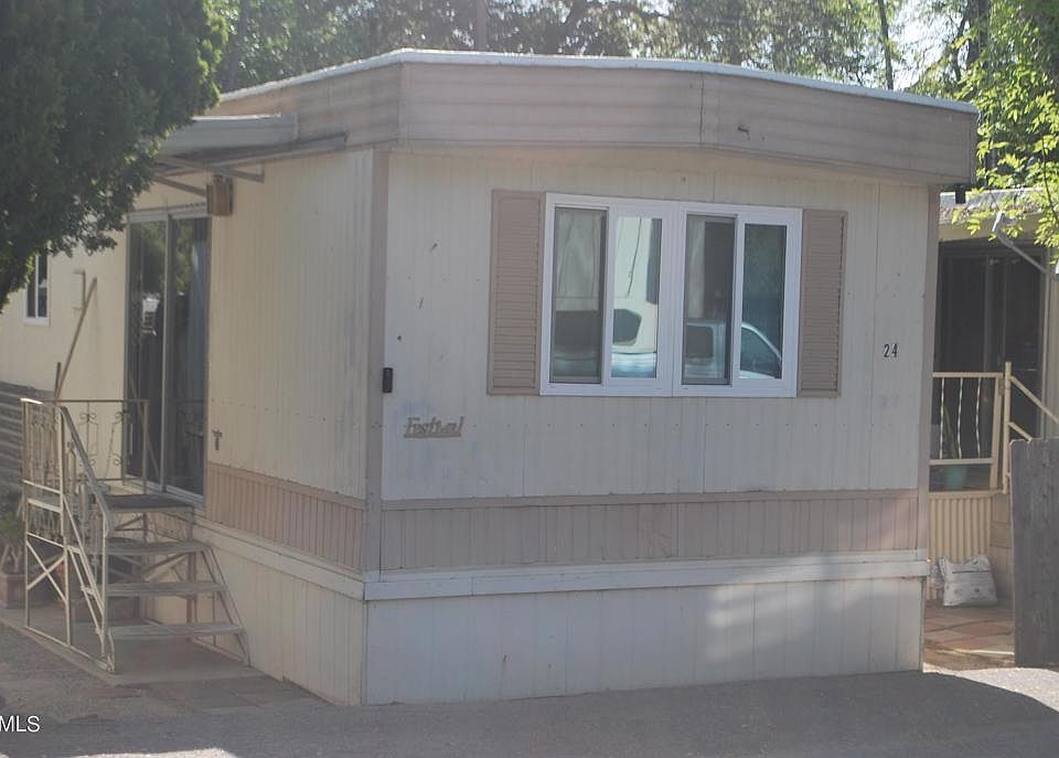 1st image of 474 N Arnaz St Space 24