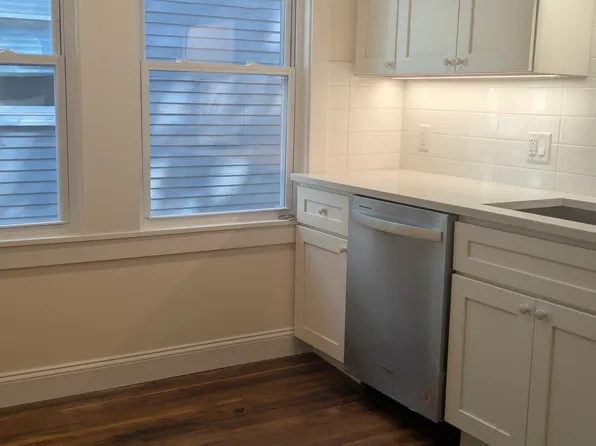 112 Hyde Park Ave APT 5, Jamaica Plain, MA 02130