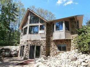 3070 Lake Dr, Hillsdale, MI 49242