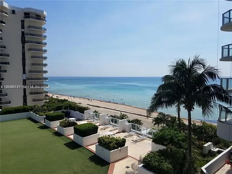 6365 Collins Ave #910 — Photo 1