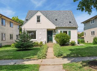 2206 Arthur St NE, Minneapolis, MN 55418