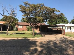 1015 S 19th St, Slaton, TX 79364