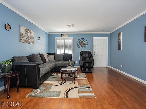 2nd image of 729 Moonlight Mesa Dr