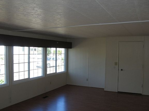 3rd image of 3420 Basalt Dr