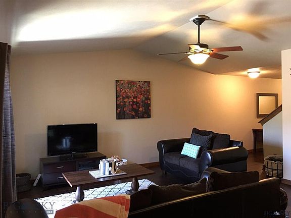 2nd image of 153 Covey Ct