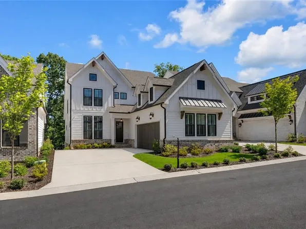 5145 Bandolino Ln, Peachtree Corners, GA 30092