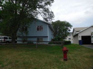 1229 2nd St NE, Saint Cloud, MN 56304