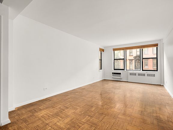 3rd image of 211 E 18th St APT 1H