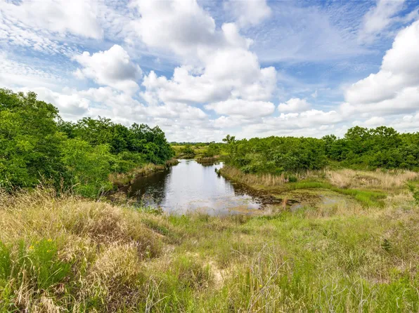 10092 W Fm 1753, Savoy, TX 75479
