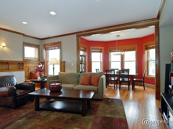 Living Room/Dining Room