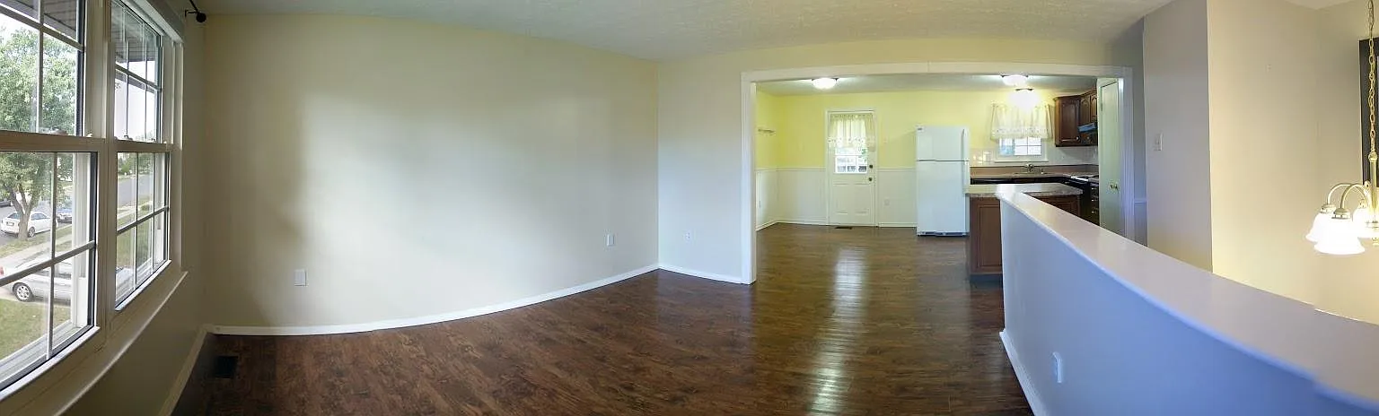3 bed, 1400 sqft, $1,900 — Photo 2
