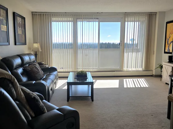 4902 37th St, Red Deer, AB