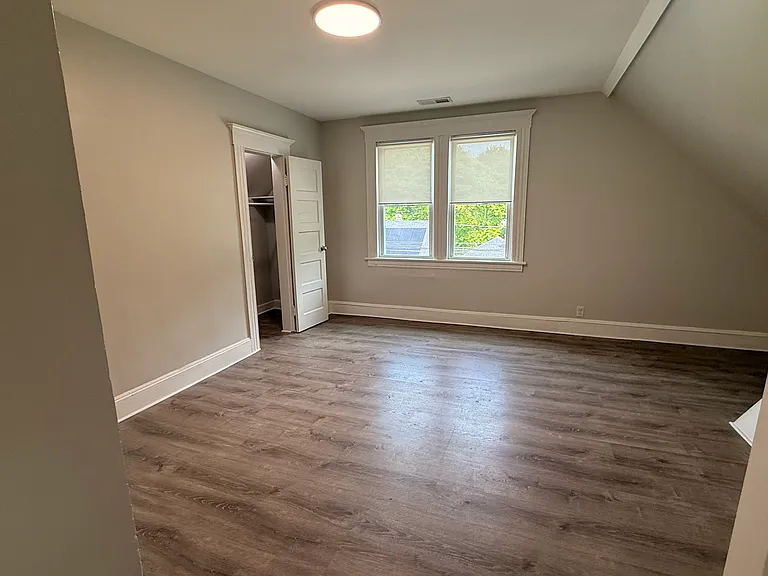197 Clover St #3 — Photo 23